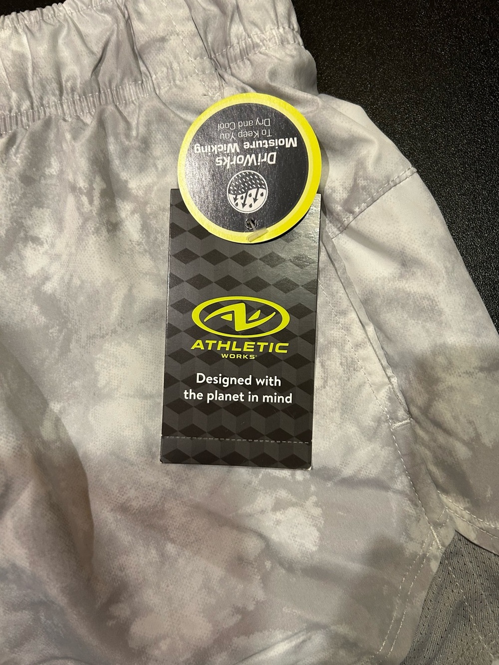 NWT Women’s L Grey Tyedye Athletic Works Sport Shorts - Picture 4 of 7